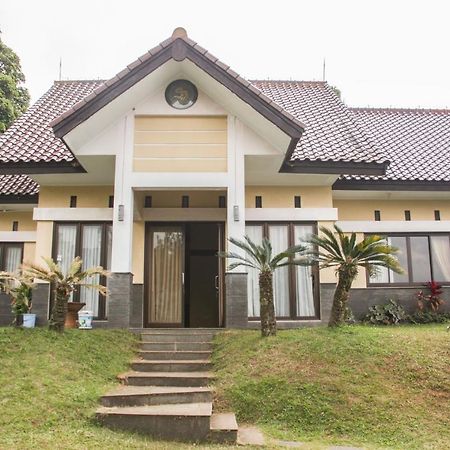 Aldeoz Villa Ciater Sarireja エクステリア 写真